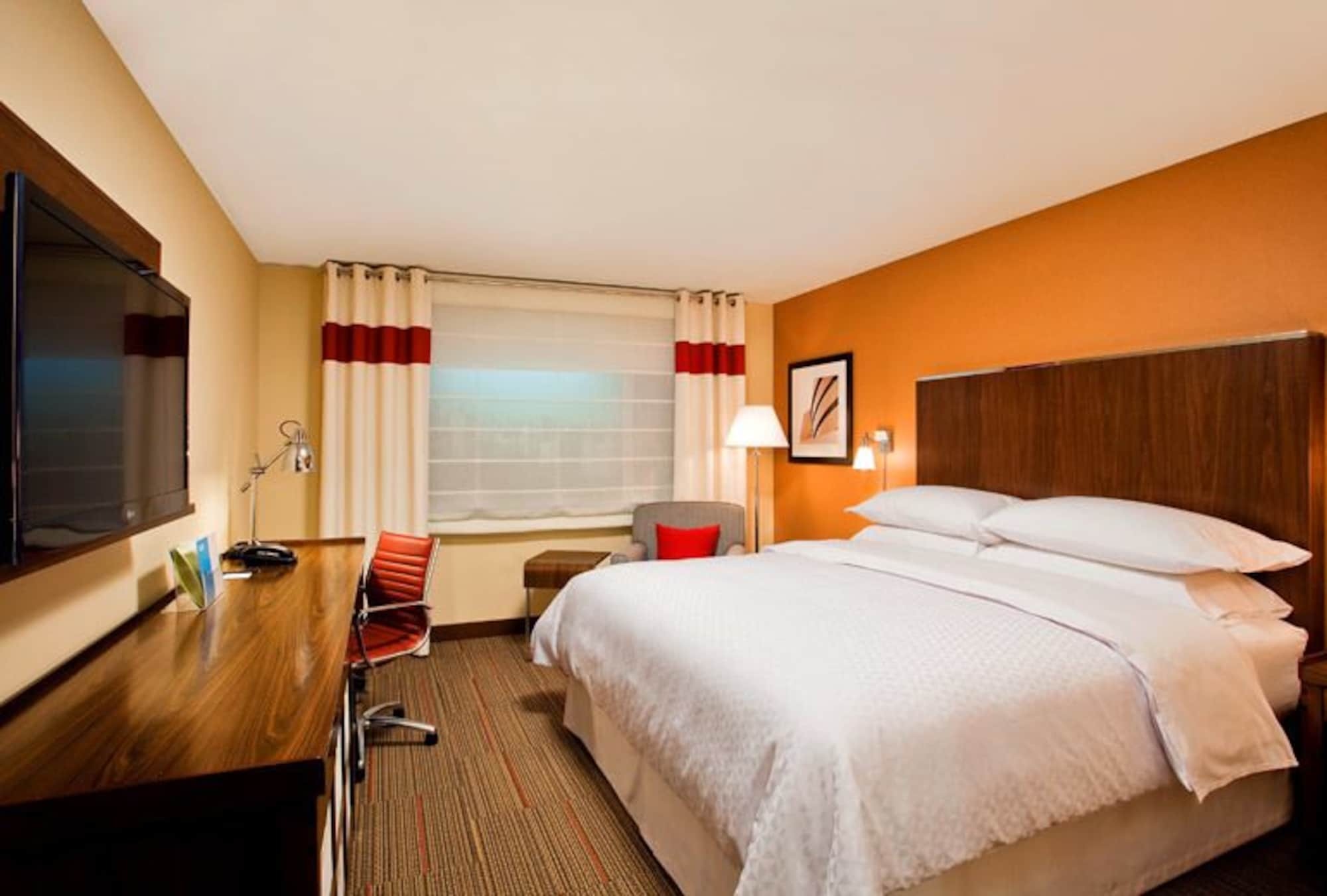 Four Points By Sheraton גראנדה פראירי מראה חיצוני תמונה